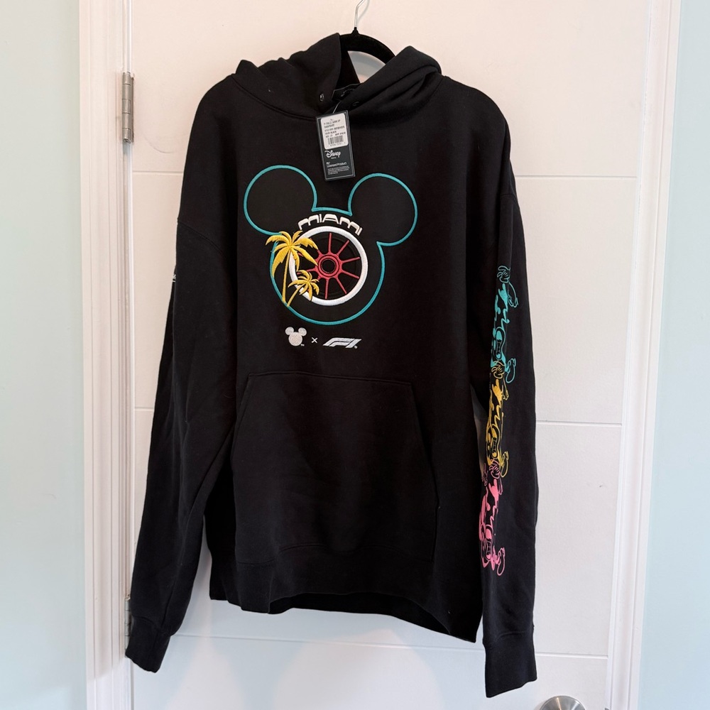Disney x Formula 1 Miami 2026 Pullover Hoodie Jackets Adults L Large New Black